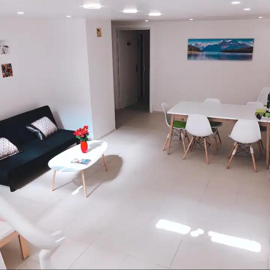 Flat In Centrs Gasthuis Riga